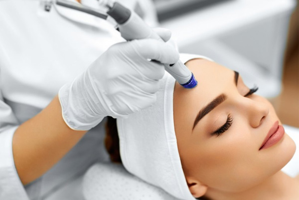 Get your microdermabrasion treatment done by Rejuvi in Vredenburg today!